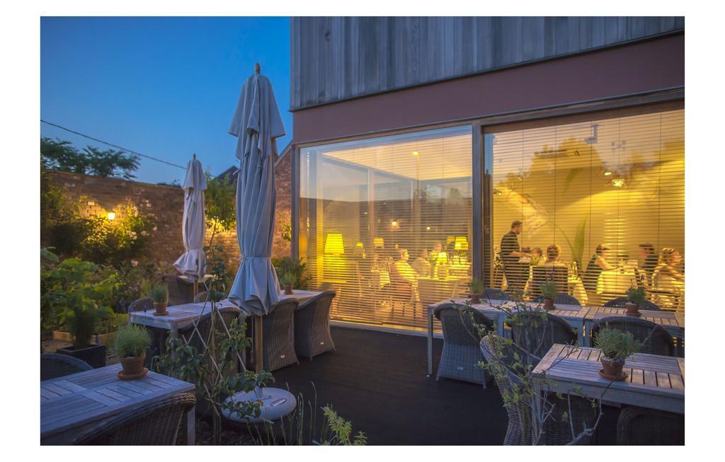 Hotel Restaurant Vous Le Vous Hasselt Bagian luar foto