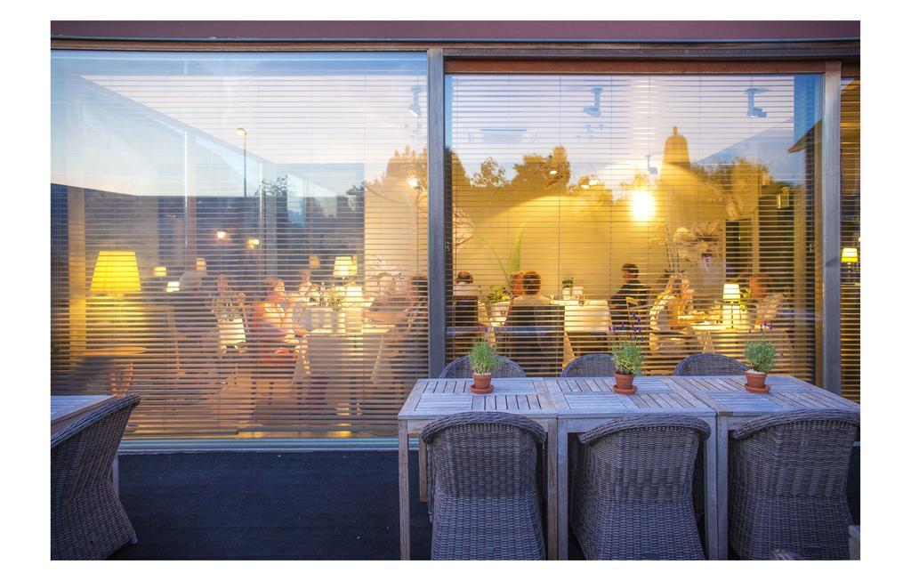 Hotel Restaurant Vous Le Vous Hasselt Bagian luar foto
